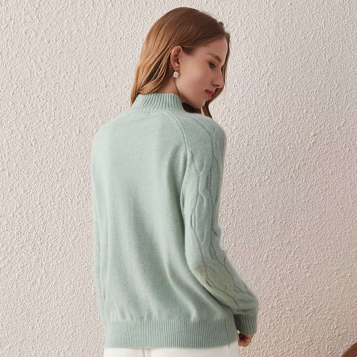 Cashmere high neck knitted cashmere sweater